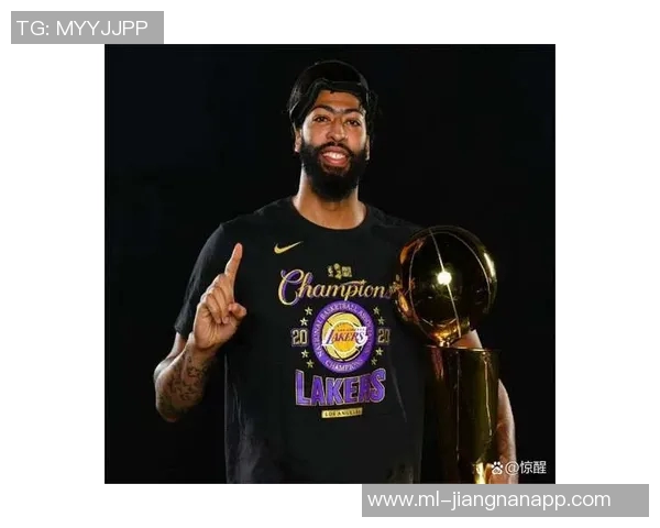 浓眉引领湖人夺冠攻防兼备价值超东契奇的深度解析 浓眉引领湖人夺冠攻防兼备价值超东契奇的深度解析