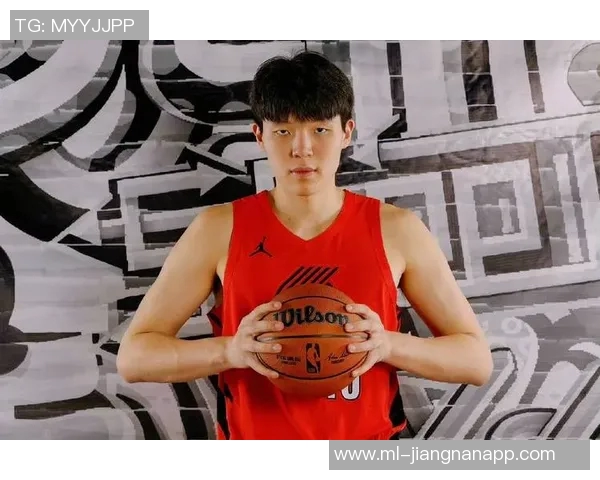 媒体人分析瀚森相比赛季初进步显著但防守习惯仍需改进 媒体人分析瀚森相比赛季初进步显著但防守习惯仍需改进